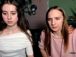 Offline samanta-kisses on CamSoda