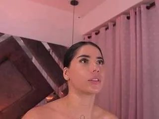 Offline samantha-lw on CamSoda