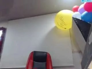 Freechat sexy-matute on CamSoda