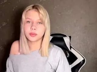 Offline sherrilmezzatesta on CamSoda