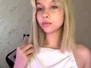 Offline sherrilmezzatesta on CamSoda