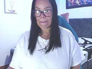 Offline sofia-mature on CamSoda