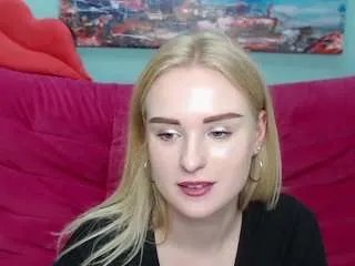 Freechat sofysoft on CamSoda