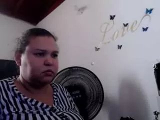 Offline star-red-cams on CamSoda