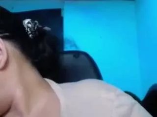 Offline star-red-cams on CamSoda