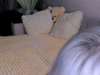 Offline sweeet-barbie on CamSoda