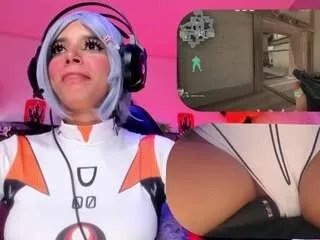 Offline sweetiecloe on CamSoda