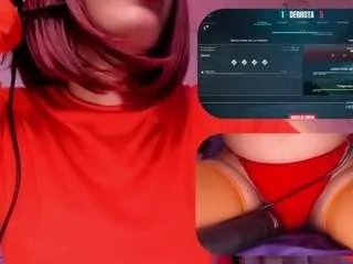 Offline sweetiecloe on CamSoda