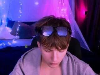 Offline travis-wolf on CamSoda