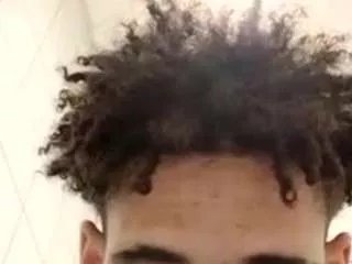 Offline vontravis9 on CamSoda