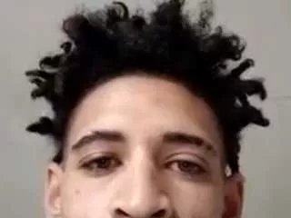 Offline vontravis9 on CamSoda