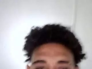 Offline vontravis9 on CamSoda