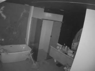 Offline voyeurcam-casa-salsa-bathroom-4 on CamSoda