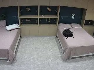 Offline voyeurcam-casa-salsa-versus-room on CamSoda