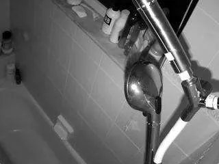 Offline voyeurcam-charleys-bathroom on CamSoda