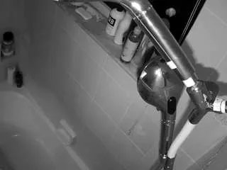 Offline voyeurcam-charleys-bathroom on CamSoda