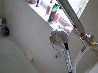 Offline voyeurcam-charleys-bathroom on CamSoda