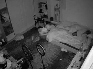 Freechat voyeurcam-hornyhostel-02 on CamSoda