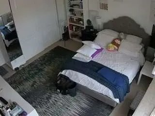 Freechat voyeurcam-hornyhostel-02 on CamSoda