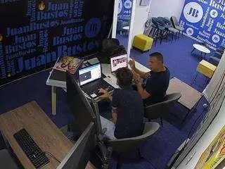 Offline voyeurcam-jb-podcast on CamSoda