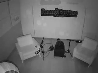 Offline voyeurcam-jb-podcast on CamSoda