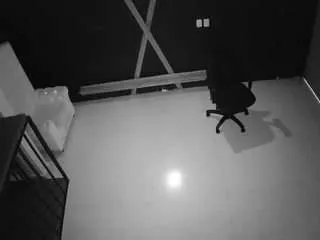 Freechat voyeurcam-jb-porno-room-3 on CamSoda