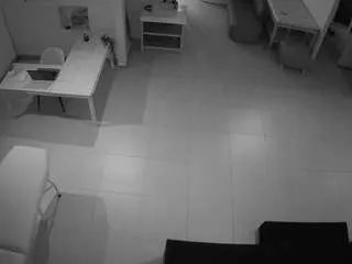 Offline voyeurcam-jb-room-3 on CamSoda