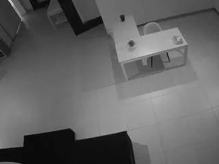 Freechat voyeurcam-jb-room-6 on CamSoda