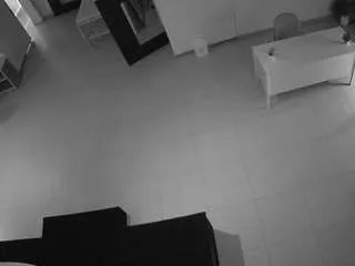 Freechat voyeurcam-jb-room-6 on CamSoda