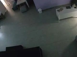 Freechat voyeurcam-jb-room-6 on CamSoda