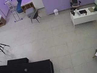 Freechat voyeurcam-jb-room-6 on CamSoda