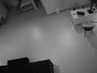 Freechat voyeurcam-jb-room-6 on CamSoda