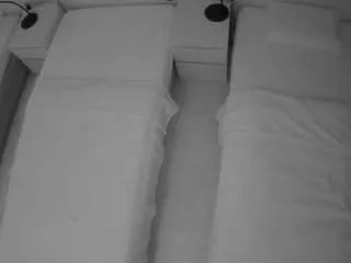 Offline voyeurcam-julmodels-bed-5 on CamSoda