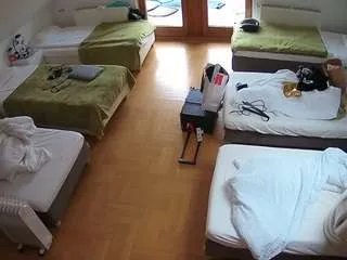 Offline voyeurcam-julmodels-bed-6 on CamSoda