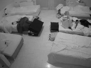 Offline voyeurcam-julmodels-bed-6 on CamSoda