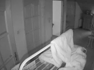 Offline voyeurcam-julmodels-hall-2nd on CamSoda