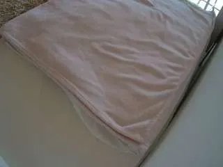 Offline voyeurcam-julmodels-whitebed-1 on CamSoda