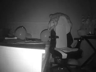 Offline voyeurcam-sexy-little-ana-01 on CamSoda