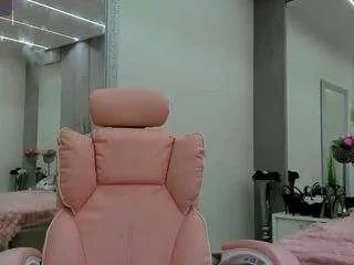 Offline yanamiana on CamSoda