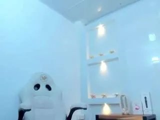 Freechat zenda-evans on CamSoda