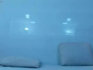 Freechat zenda-evans on CamSoda