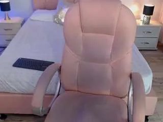 Offline zoe-jones13 on CamSoda