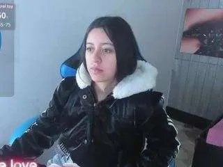 Offline zoeconnor19 on CamSoda