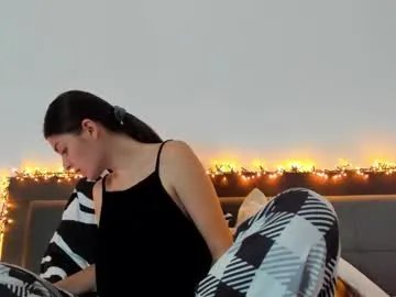 Freechat _just_a_simple_girl on Chaturbate