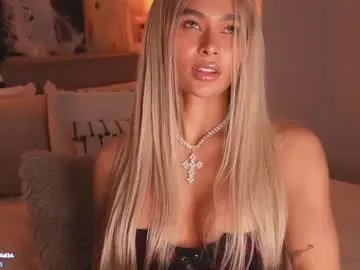Freechat abril_w18 on Chaturbate