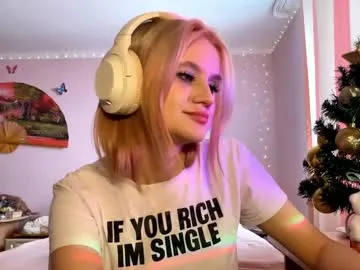 bebravee on Chaturbate