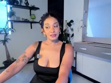 Freechat bronzetease on Chaturbate