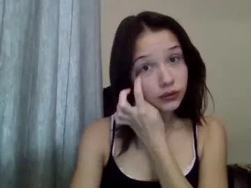 Freechat carmenxamore on Chaturbate