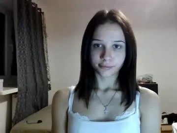 Freechat carmenxamore on Chaturbate
