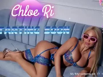 chloe_ri